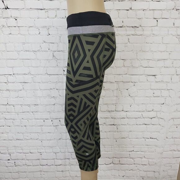 Lululemon Inspire Crop pants Chevron Shuffle Green 4 Crop Pants leggings - Picture 4 of 9